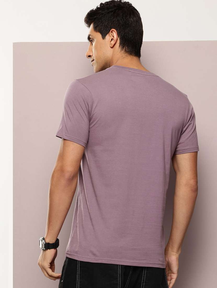 men chest print round neck regular fit t-shirt - 21943488 - Standard Image - 2