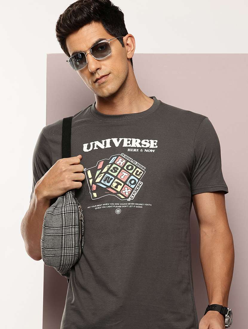 men chest print round neck regular fit t-shirt - 21943491 - Zoom Image - 0
