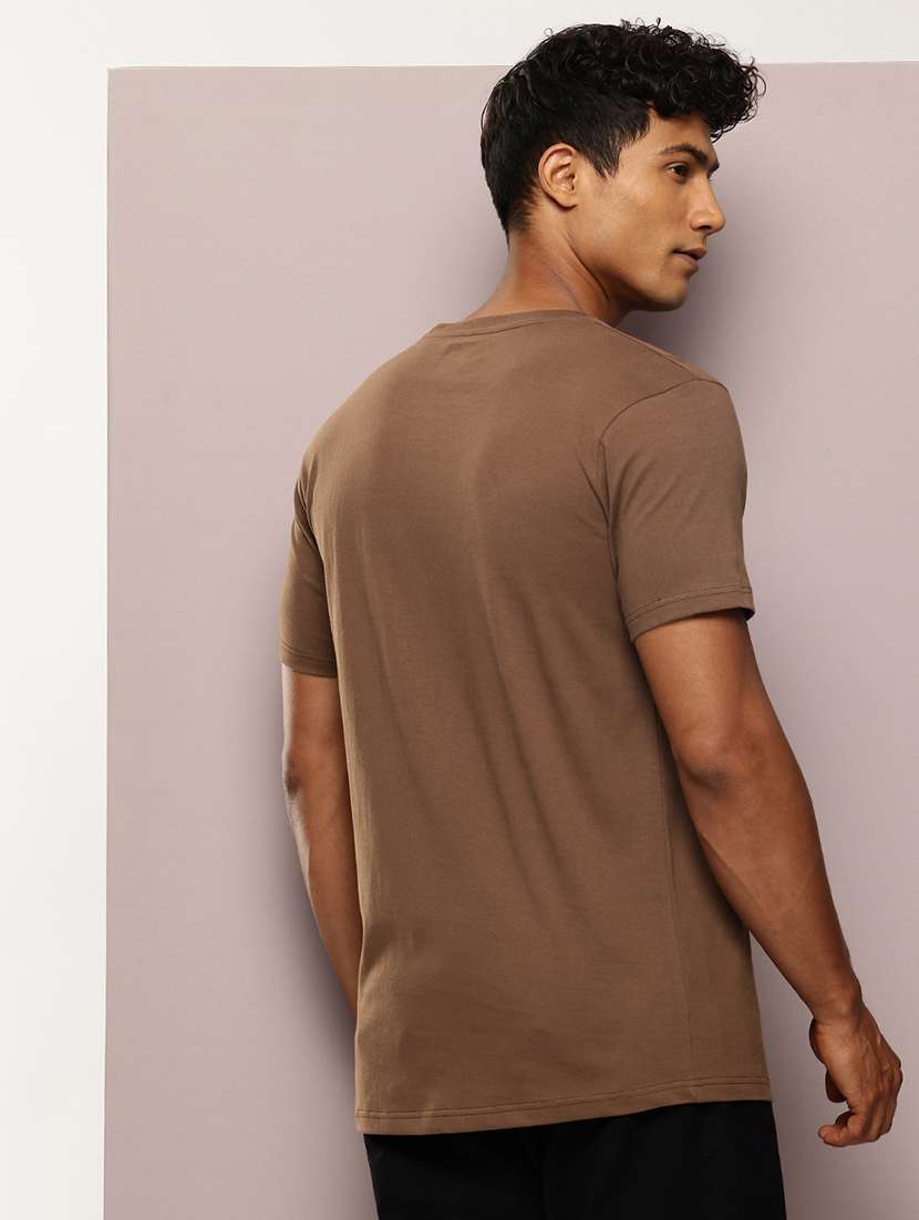men front print round neck regular fit t-shirt - 21943502 - Standard Image - 2