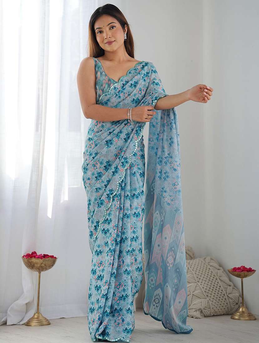 women printed casual wear saree with blouse - 21943651 - Zoom Image - 0