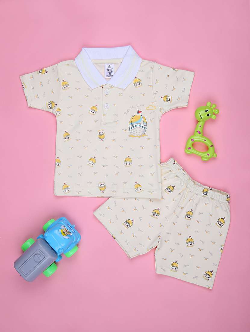 boys printed t-shirt & shorts twin set - 21943791 -  Zoom Image - 0