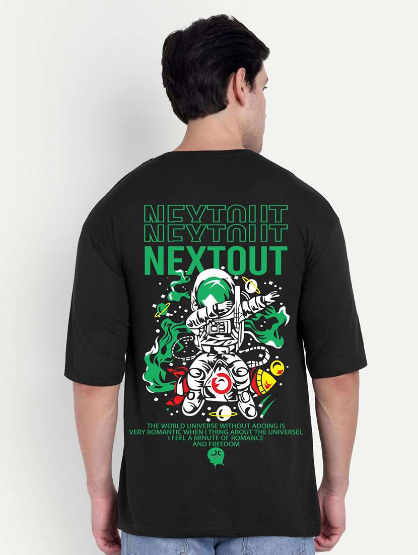 men black short sleeve oversized t-shirt