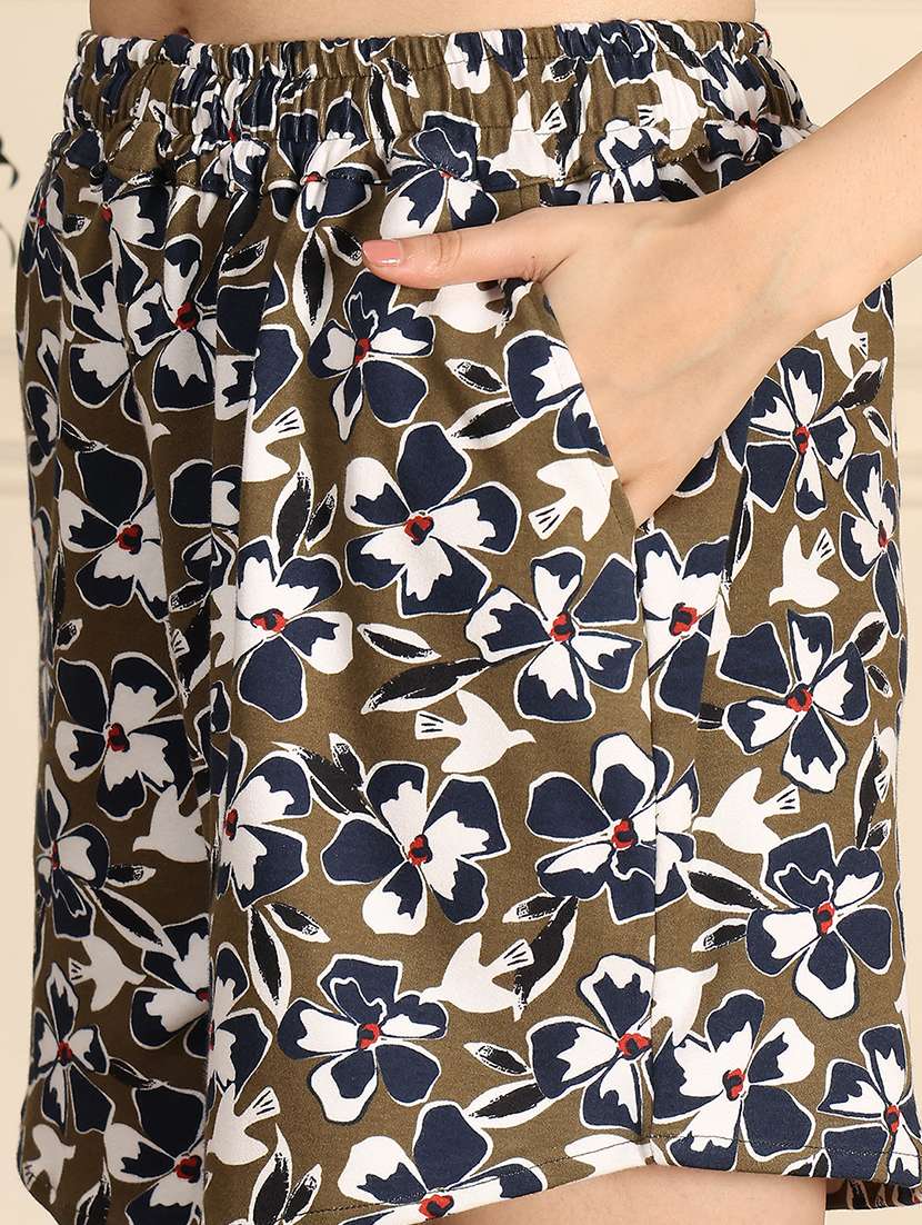 women printed mid rise loungewear short - 21944678 -  Standard Image - 2