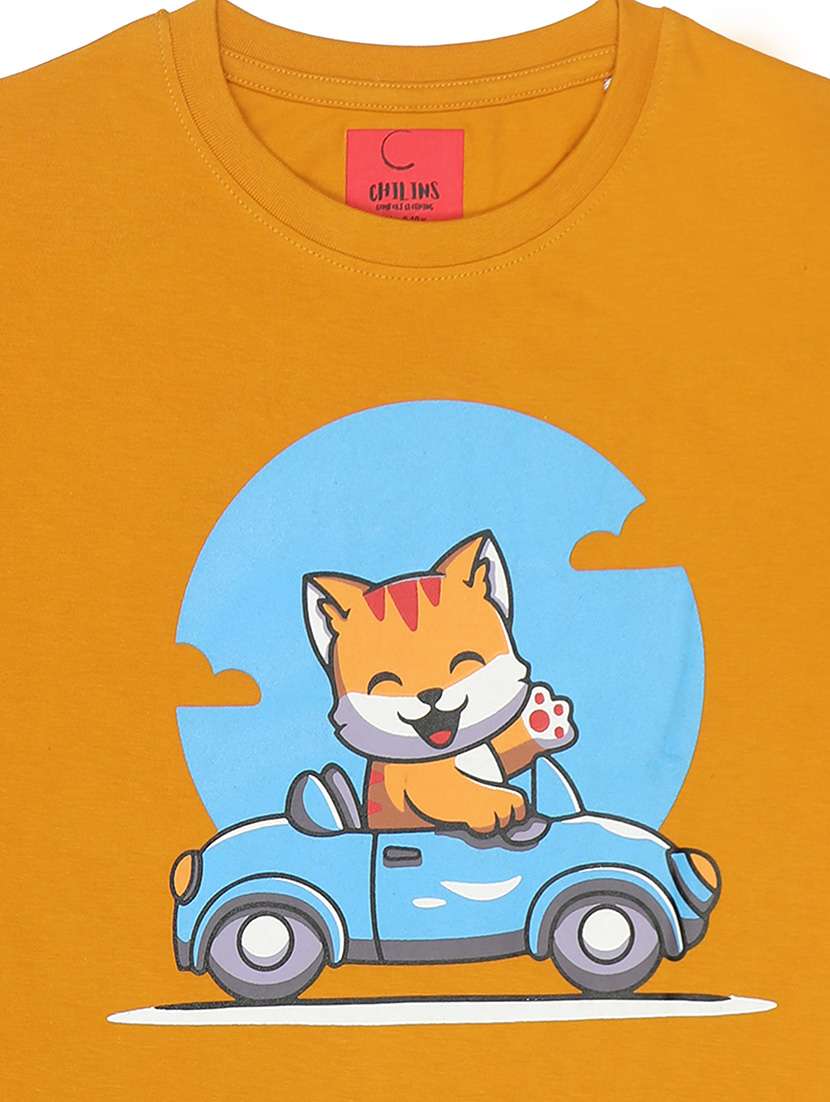 boys printed t-shirt & shorts casual wear set - 21944743 - Standard Image - 2