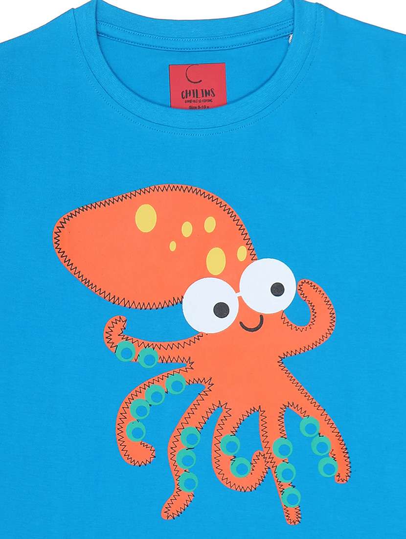boys printed t-shirt & shorts casual wear set - 21944748 - Standard Image - 2