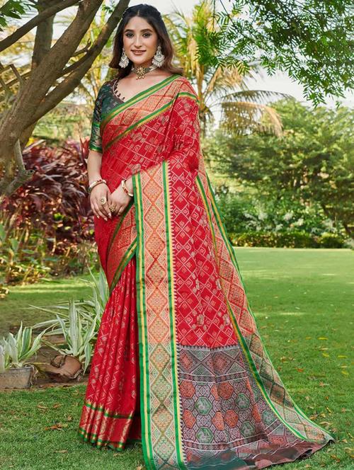 women self design patola saree with blouse - 21944879 -  Standard Image - 0