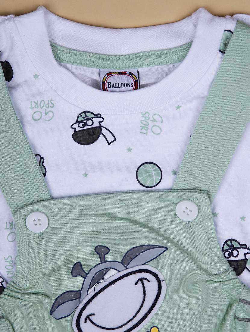 boys printed t-shirt & dungaree casual wear set - 21946235 -  Standard Image - 2