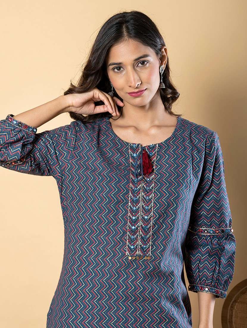 women navy blue long sleeve straight kurta - 21946446 -  Standard Image - 2