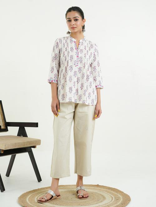 women three quarter sleeve a-line kurti - 21947551 - Standard Image - 0