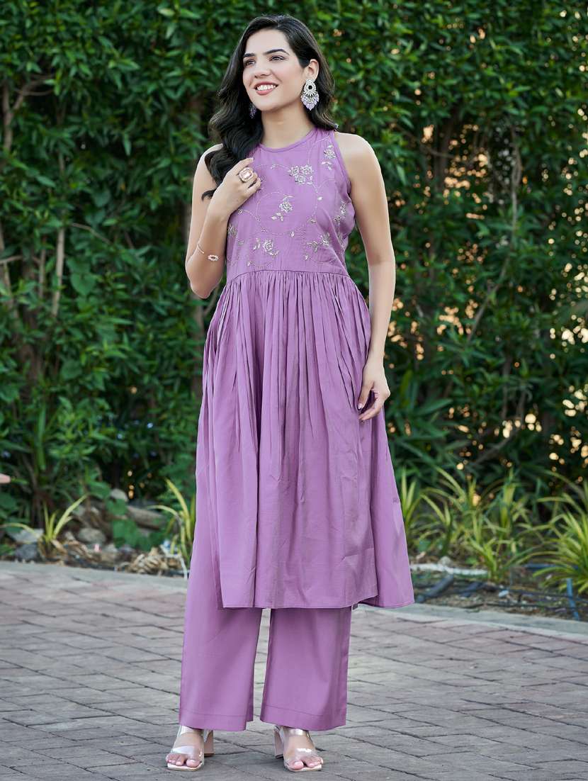 women lavender embroidered sleeve kurta palazzo set