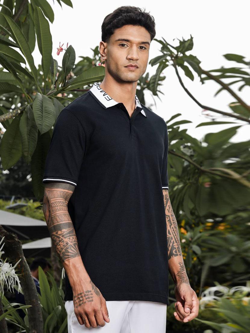 men solid short sleeve regular fit polo t-shirt - 21947885 - Standard Image - 2