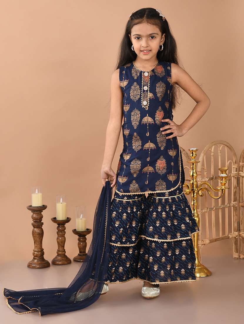 Girls Printed Sleeveless Kurta And Sharara With Dupatta 