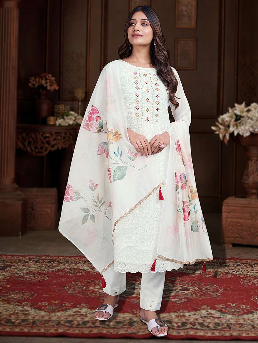 women three quarter sleeve kurta pant with dupatta set