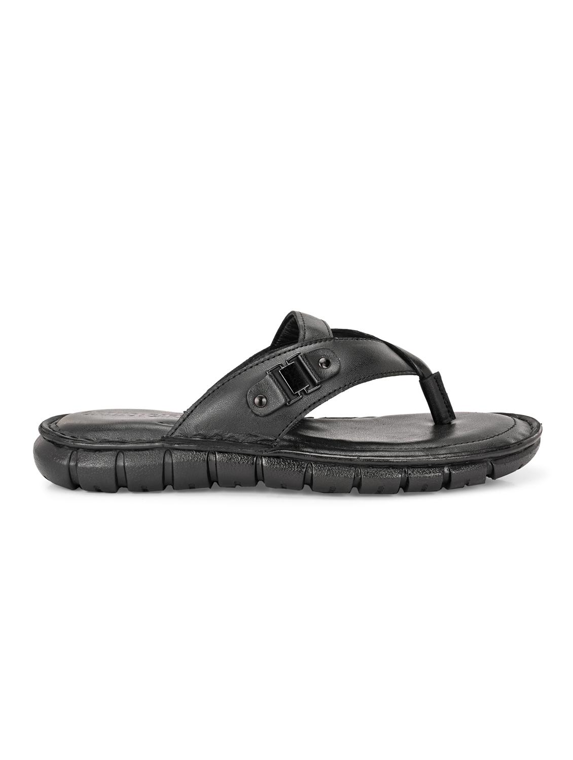 men black toe seperator sandal - 21948608 - Standard Image - 2