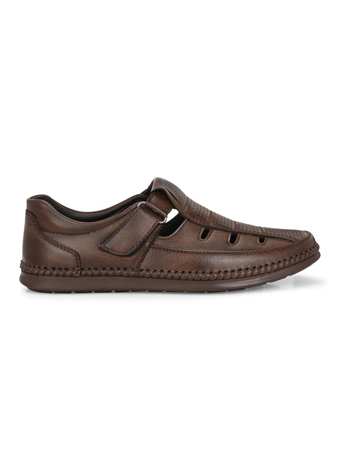 men brown fisherman sandal - 21948610 -  Standard Image - 2