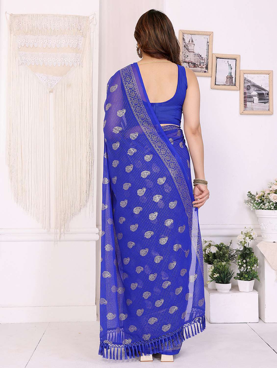 women foil printed saree with blouse - 21949147 -  Standard Image - 2
