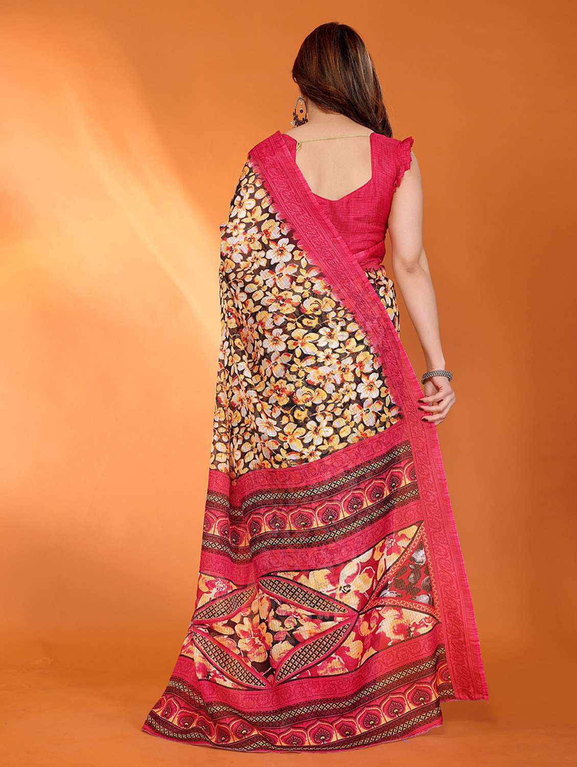 women printed casual wear saree with blouse - 21949171 -  Standard Image - 2