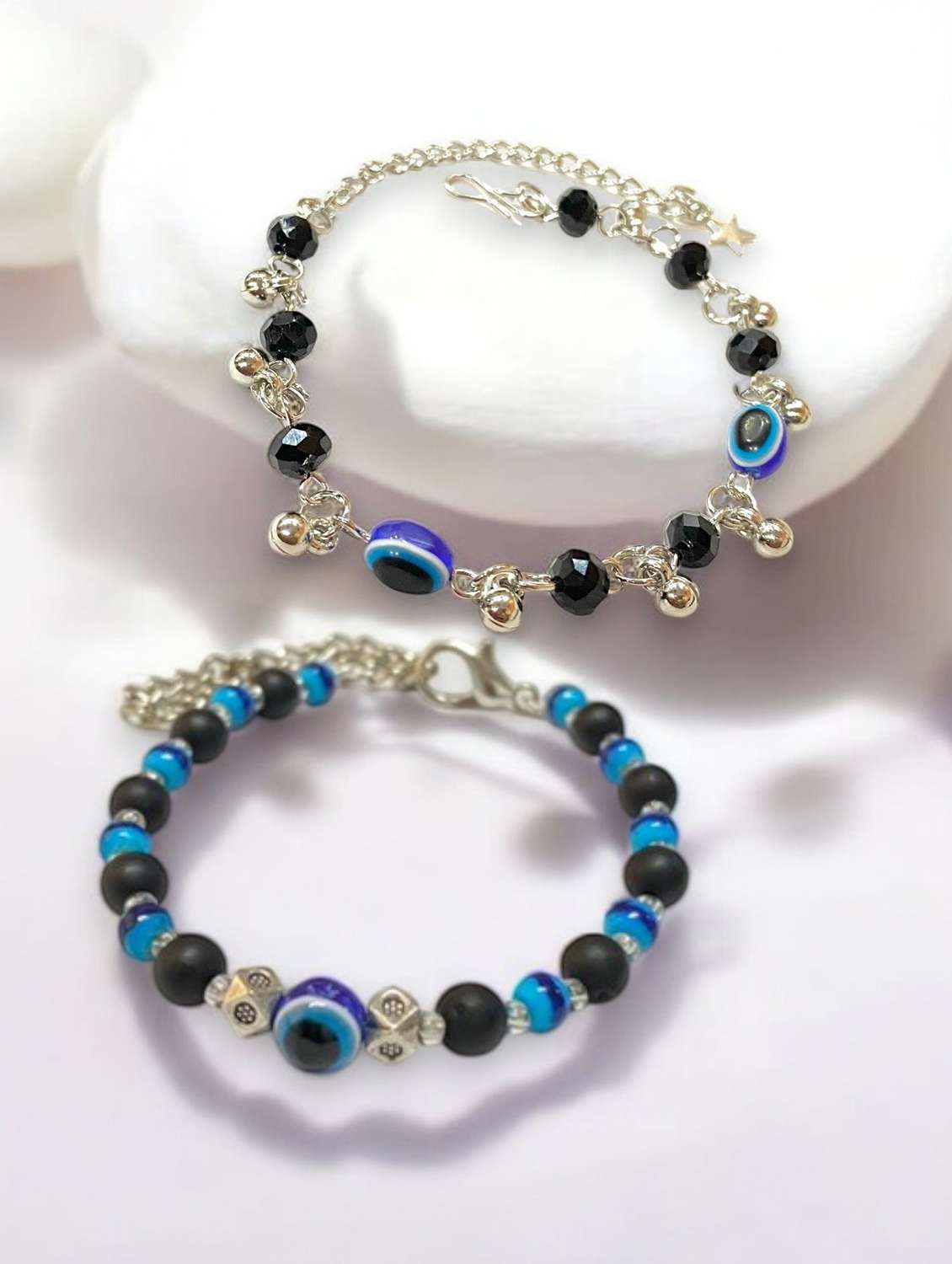 women pack of 2 beaded evil eye bracelet