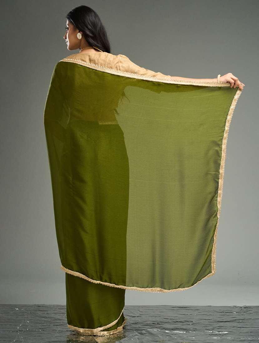 women solid embellished bordered saree with blouse - 21949701 - Standard Image - 2