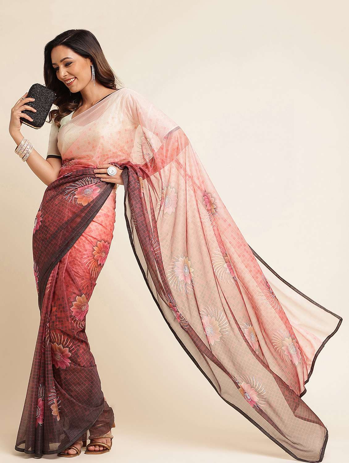 women floral printed saree with blouse - 21949930 -  Standard Image - 2