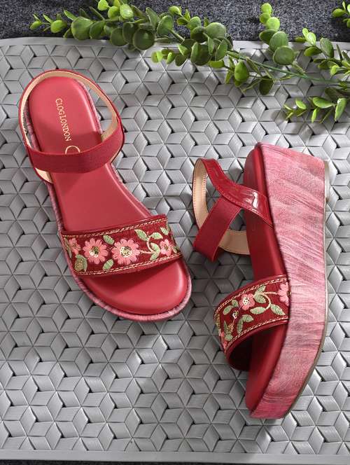 women embroidered back strap wedge - 21950269 -  Standard Image - 0