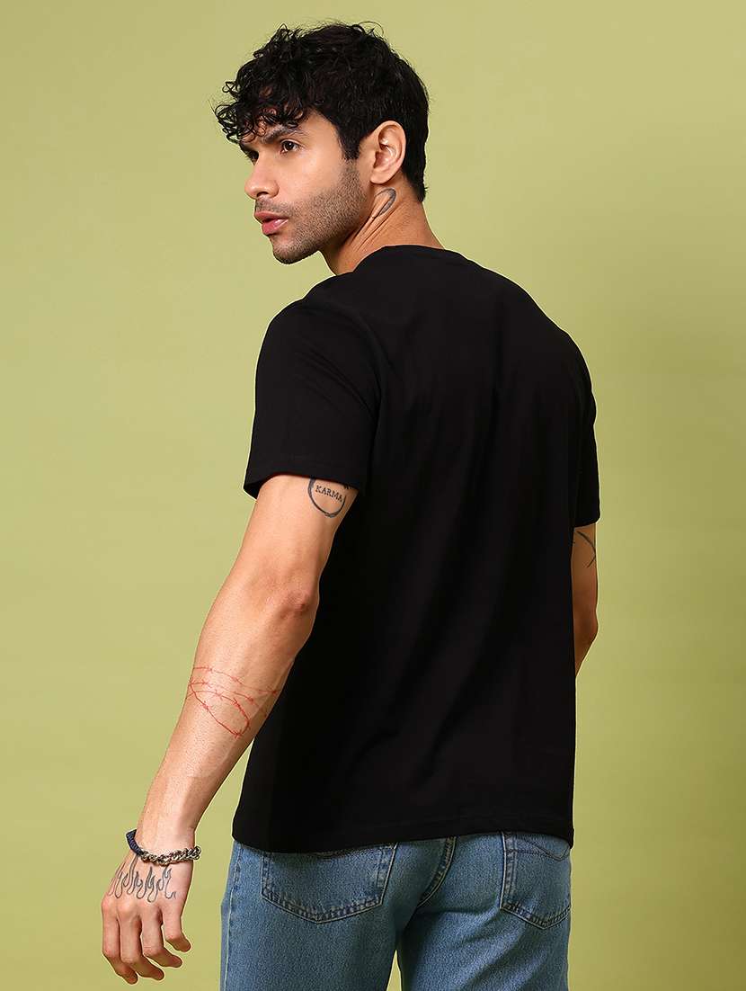 men front print round neck regular fit t-shirt - 21951651 -  Standard Image - 2