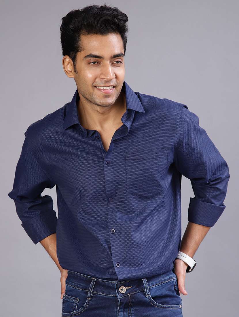 men solid long sleeve regular fit casual shirt - 21952358 - Zoom Image - 0