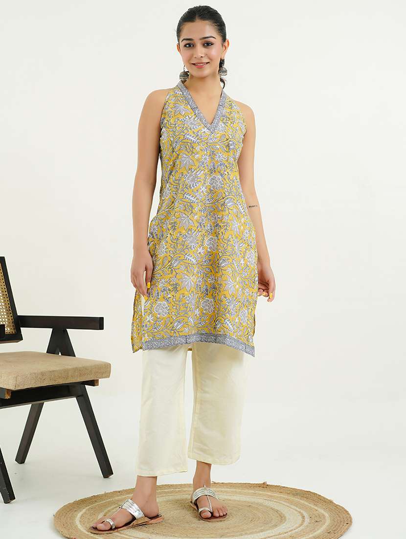 women floral printed halter neck a-line kurta - 21954038 -  Standard Image - 2
