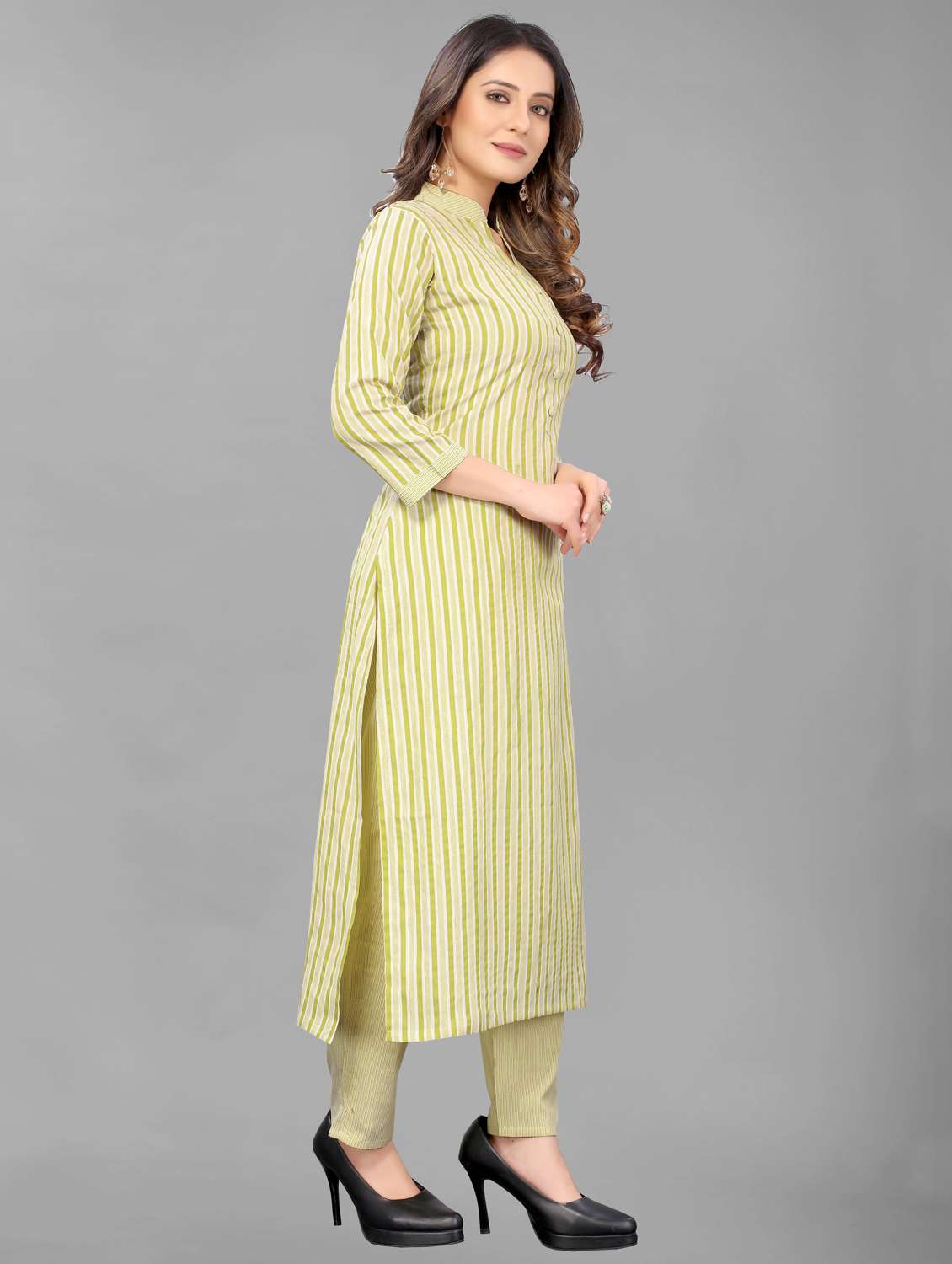 women three quarter sleeve kurta pant set - 21954062 -  Standard Image - 2