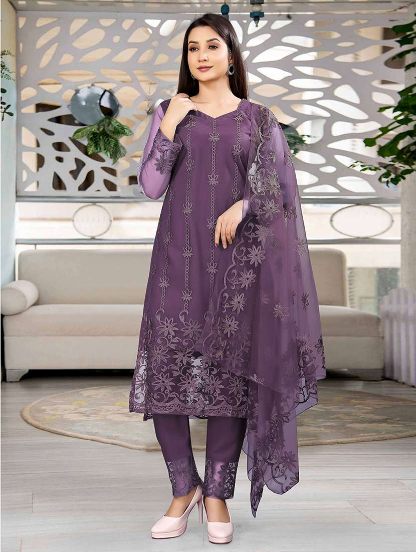 women three quarter sleeve kurta pant with dupatta set - 21954149 -  Standard Image - 2