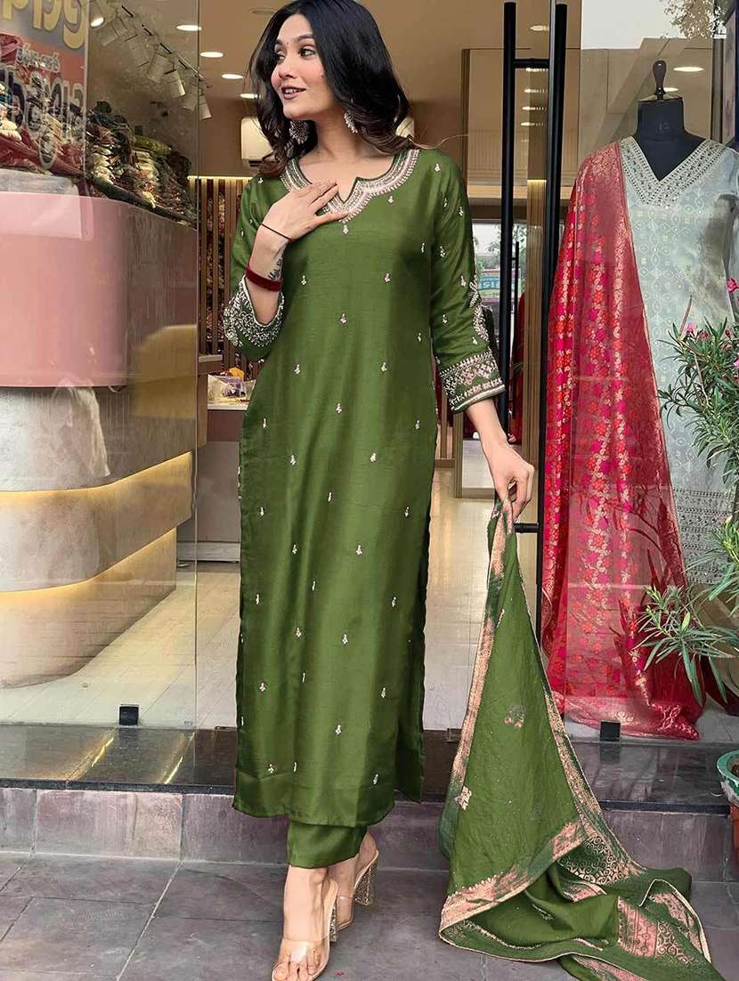 women three quarter sleeve kurta pant with dupatta set - 21954165 - Standard Image - 2