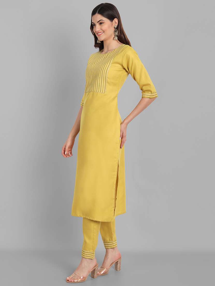 women three quarter sleeve kurta pant with dupatta set - 21954213 - Standard Image - 2