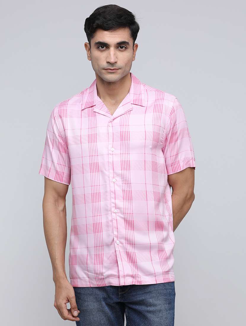 men checkered short sleeve regular fit casual shirt - 21954557 -  Zoom Image - 0