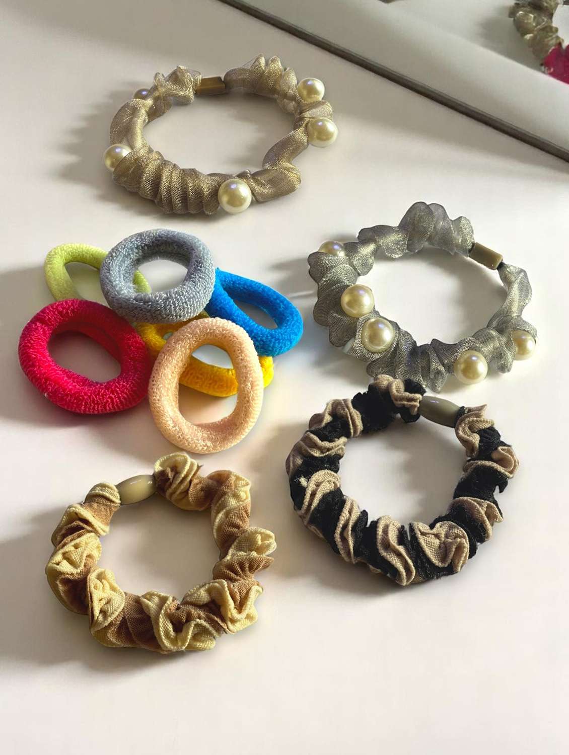 women pack of 5 multi colored scrunchies