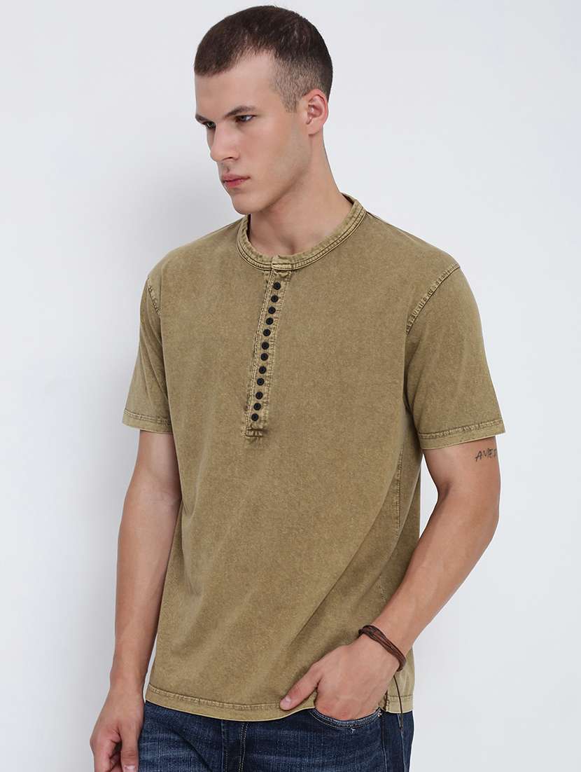 men solid short sleeve regular fit t-shirt - 21955925 -  Standard Image - 2