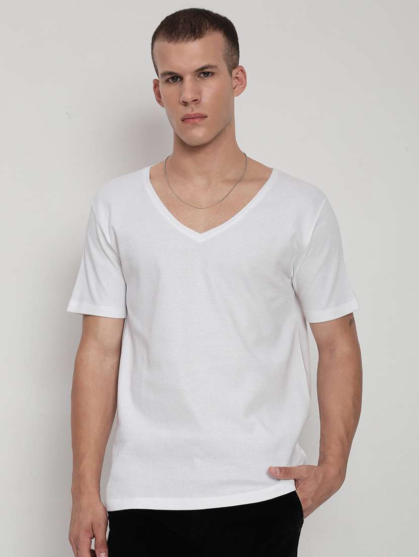 men solid short sleeve regular fit t-shirt - 21955929 -  Zoom Image - 0