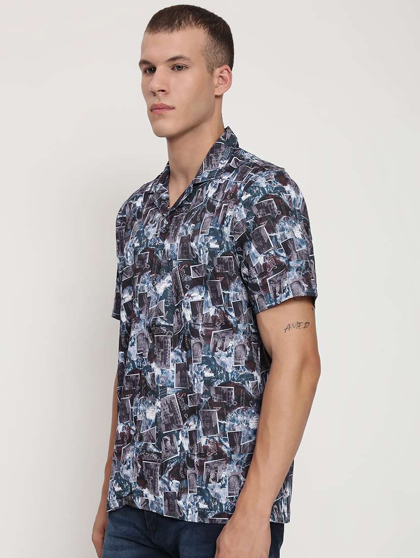 men printed cuban collared short sleeve shirt - 21955972 -  Standard Image - 2