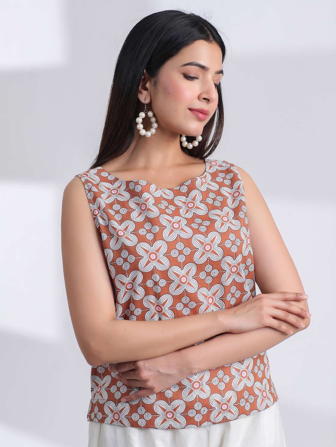 women brown printed sleeveless ethnic top - 21956022 - Standard Image - 2