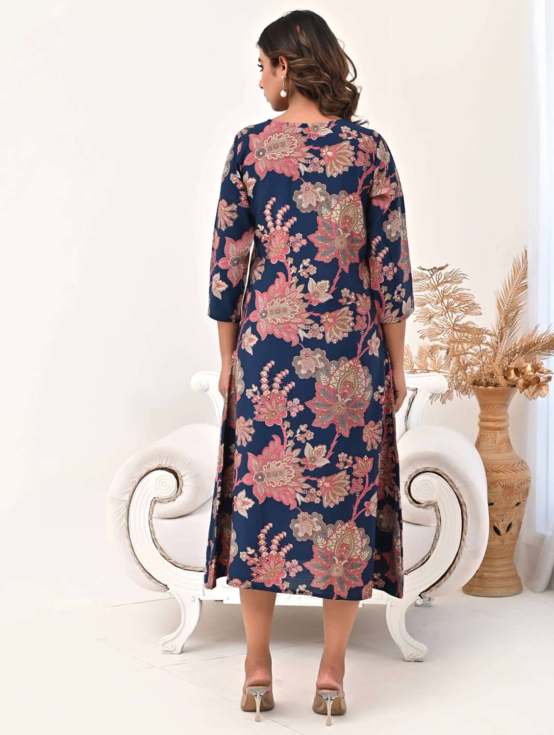 women floral three quarter sleeve a-line kurta - 21956108 -  Standard Image - 2