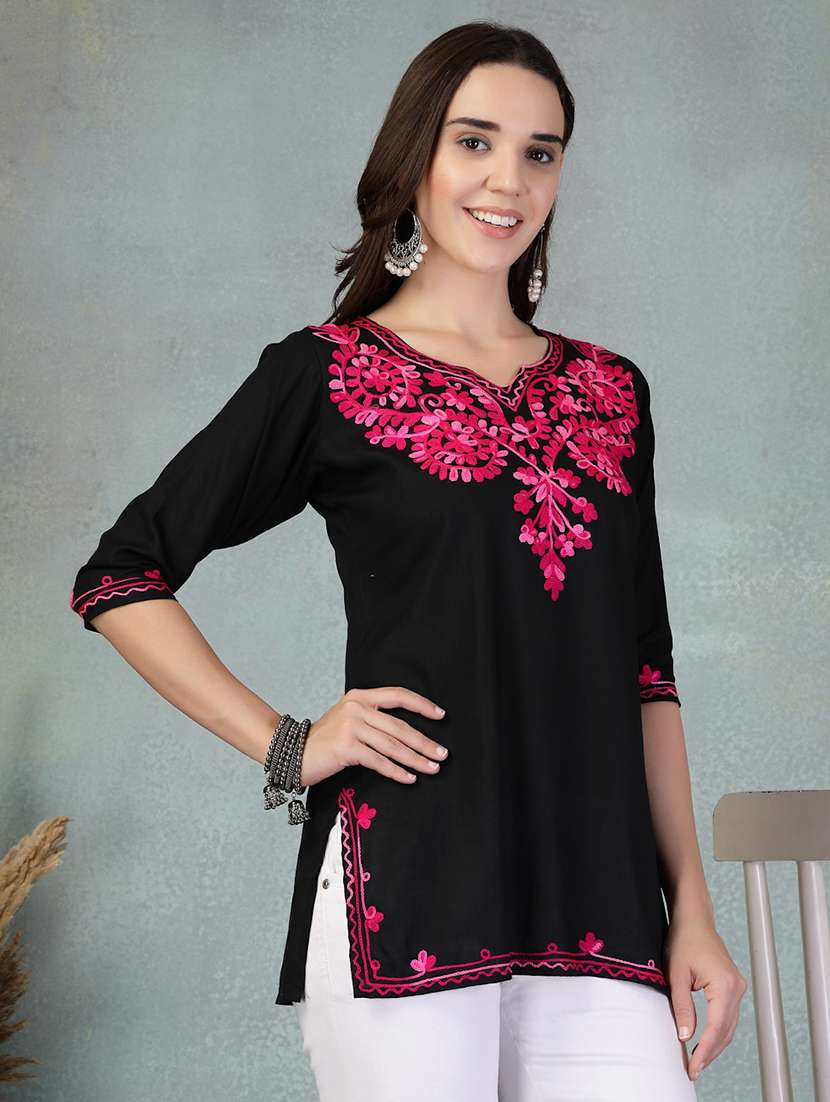 women embroidered three quarter sleeve straight kurti - 21956122 - Standard Image - 2