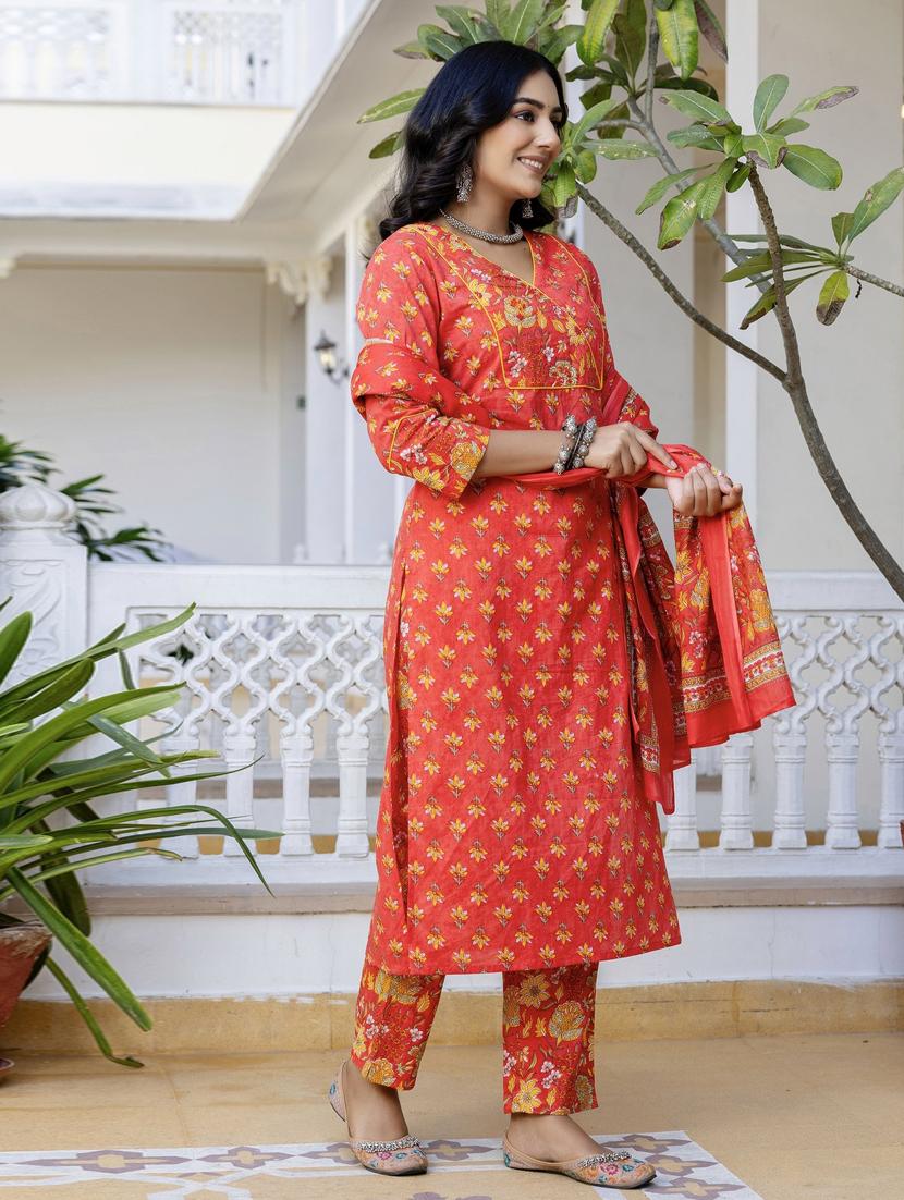 women three quarter sleeve kurta pant with dupatta set - 21956148 - Standard Image - 2