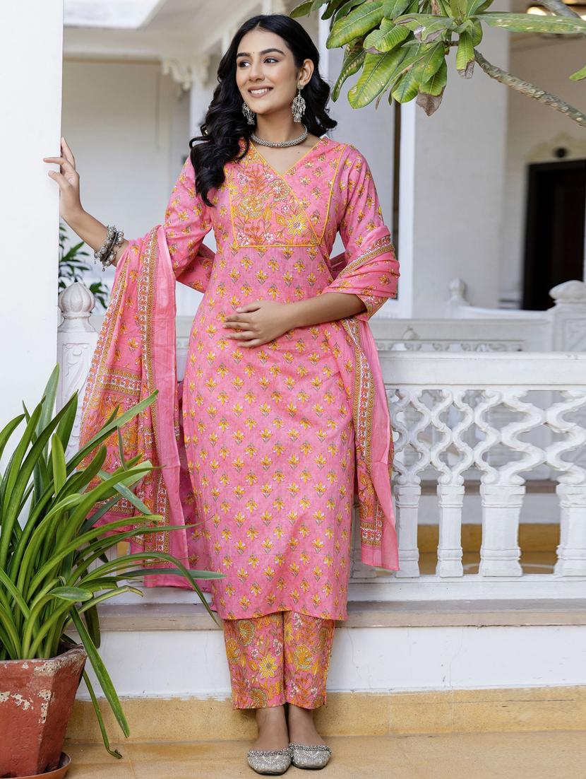 women three quarter sleeve kurta pant with dupatta set - 21956149 - Standard Image - 2