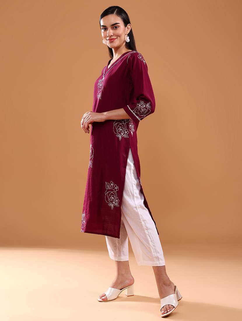 women three quarter sleeve straight kurta - 21956346 -  Standard Image - 2
