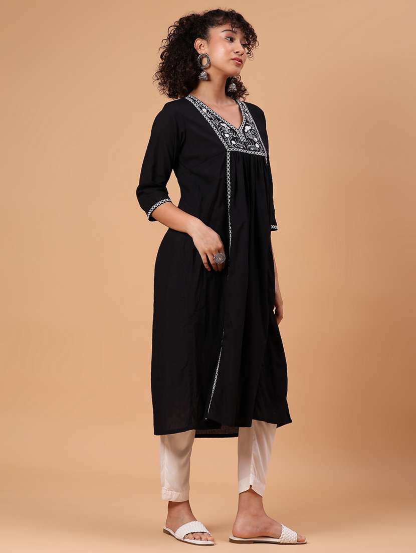 women embroidered three quarter sleeve a-line kurta - 21956348 - Standard Image - 2