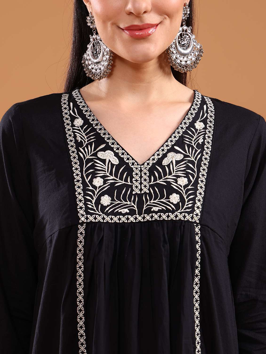 women embroidered three quarter sleeve a-line kurta - 21956348 - Standard Image - 2