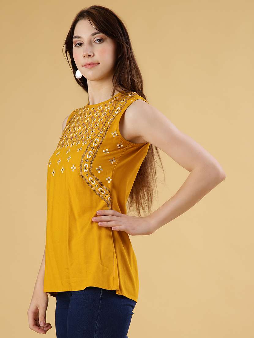 women printed sleeveless a-line kurti - 21956552 -  Standard Image - 2