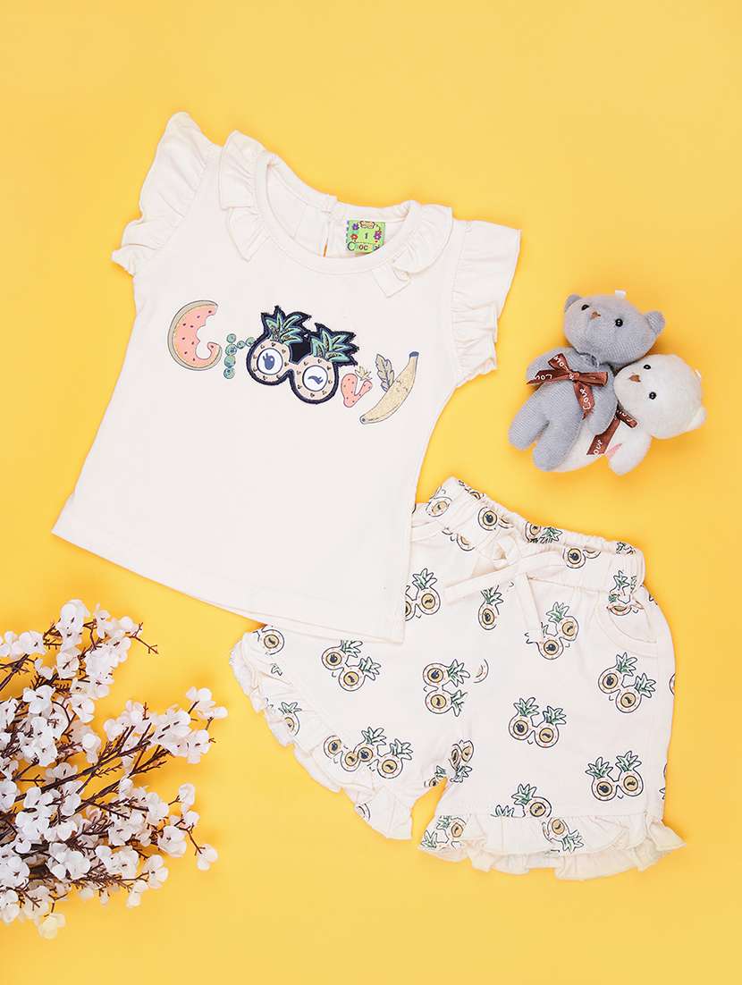 girls printed t-shirt & shorts twin sets 