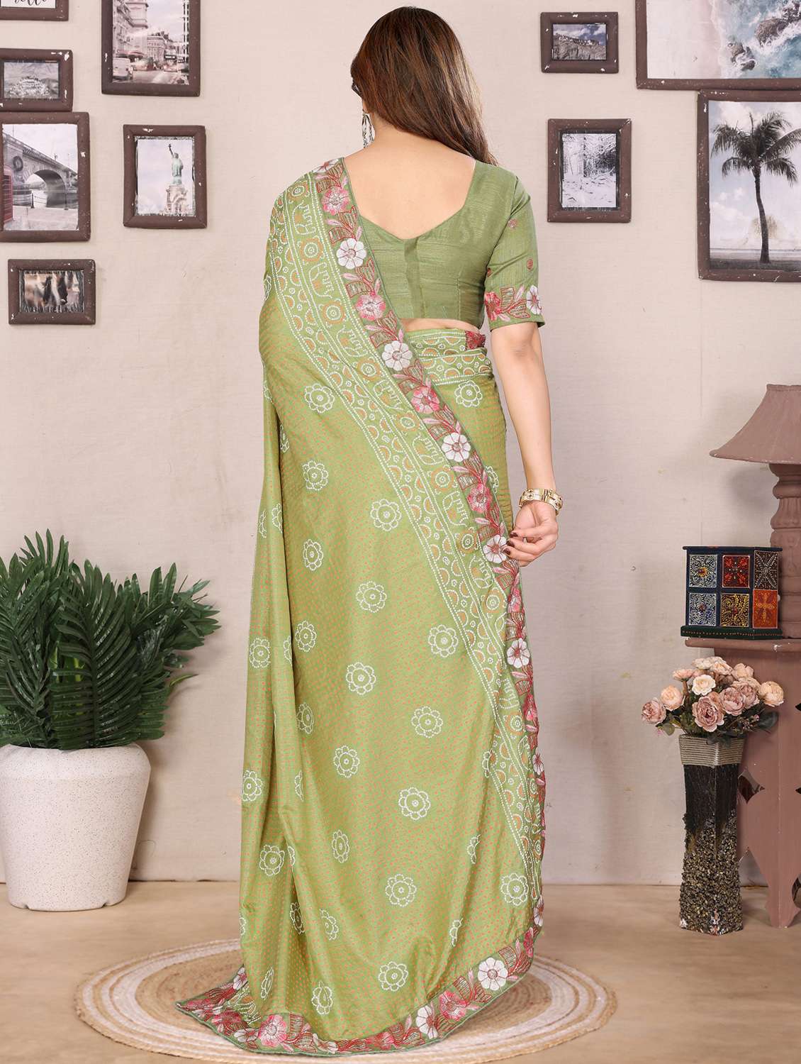 women bandhani embroidered bordered saree with blouse - 21956659 -  Standard Image - 2
