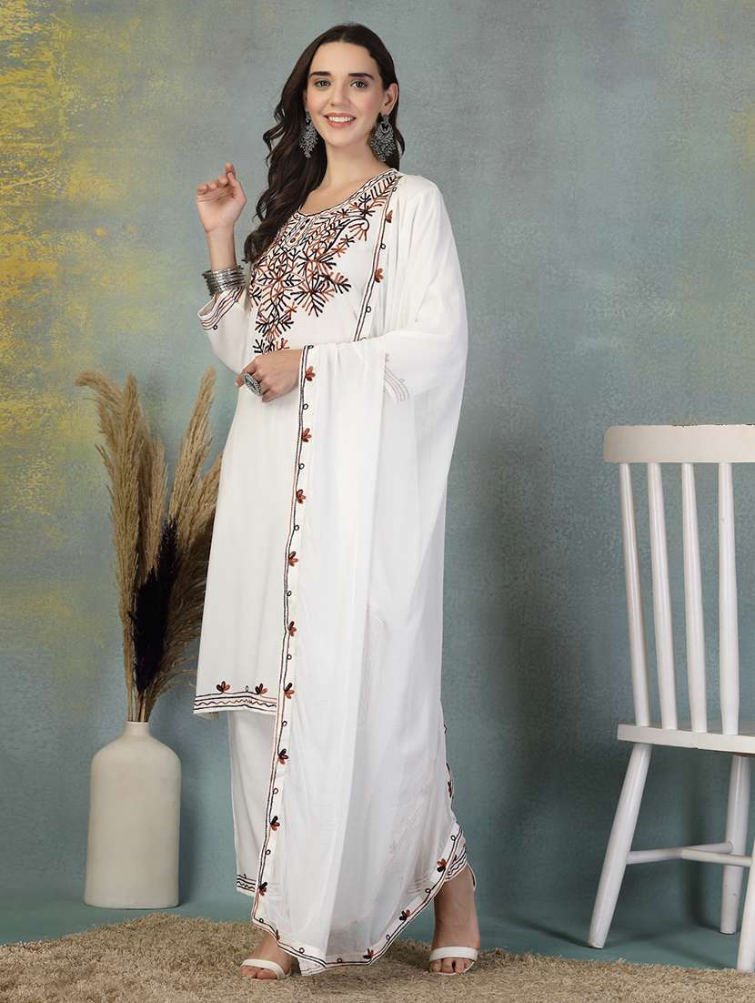 women embroidered long sleeve kurta pant with dupatta set - 21956978 - Standard Image - 2