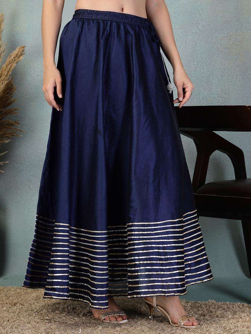 flared skirt with golden stripes - 21956988 -  Standard Image - 2